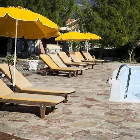 Pegasus Hotel Karavados